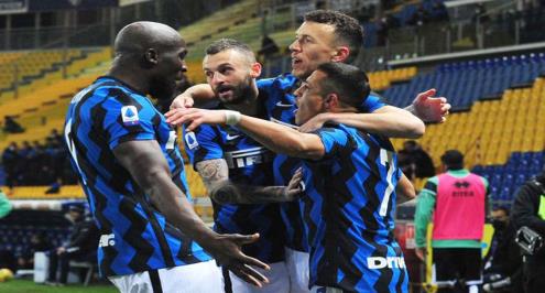 انتر يعزز صدارته للدوري الإيطالي بفوز صعب على بولونيا (فيديو)